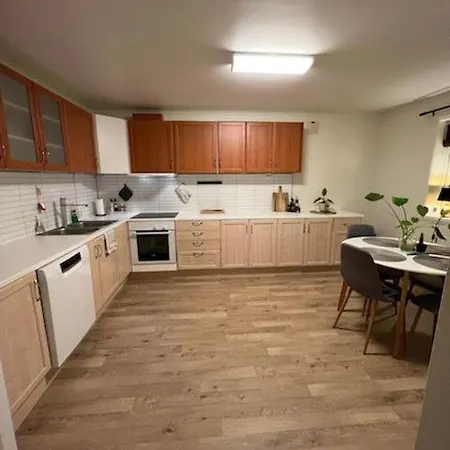 Appartement Nydelig Med Naerhet Til Og Nordlys *