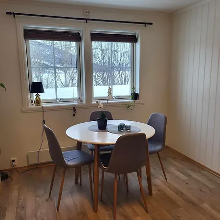 Apartament Nydelig Med Naerhet Til Og Nordlys Tromsø